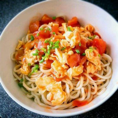 【成都面食培训需要多少钱】面条该怎么做才好吃呢？