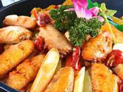 小吃店怎么打开市场呢？四川小吃培训学校提议