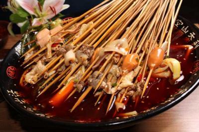 冷串串钵钵鸡技术培训机构怎么??？餐饮培训学校