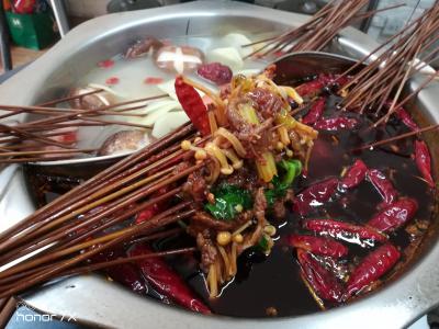 学习火锅串串香技术培训要花多少钱？味道更醇厚