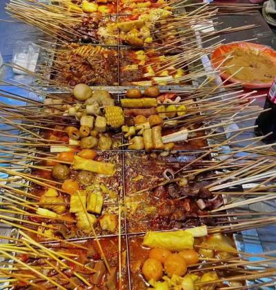 成都冷锅串串培训班哪家好点？成都串串香培训多少钱？